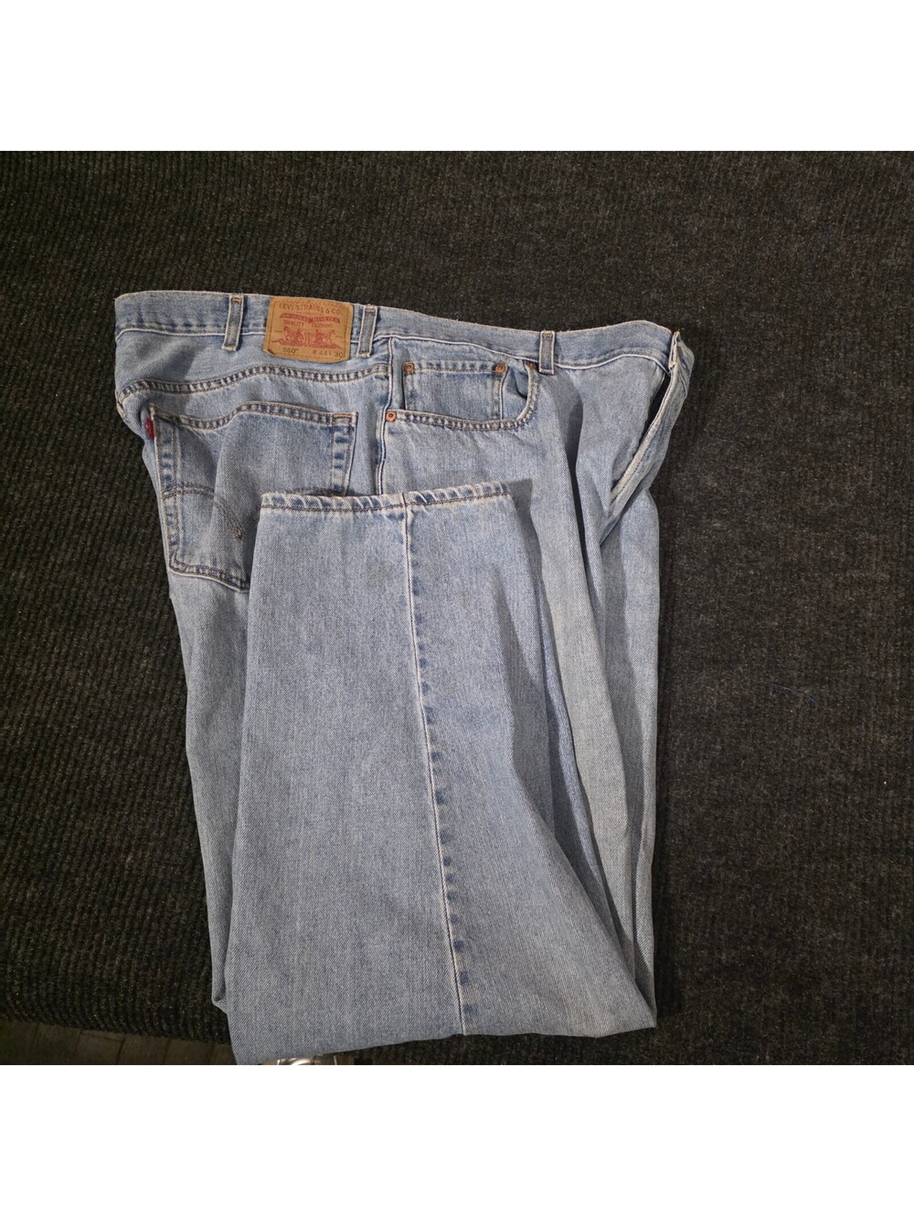 Levi's 560 Loose Fit Light Wash Denim Jeans Size 44W 30L